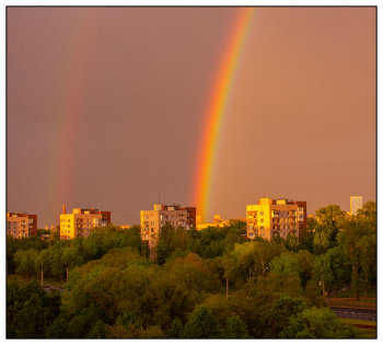 А из нашего окна...