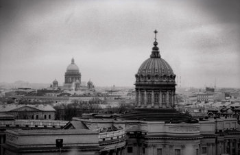 Чарующие купола Санкт-Петербурга на плёночном носителе